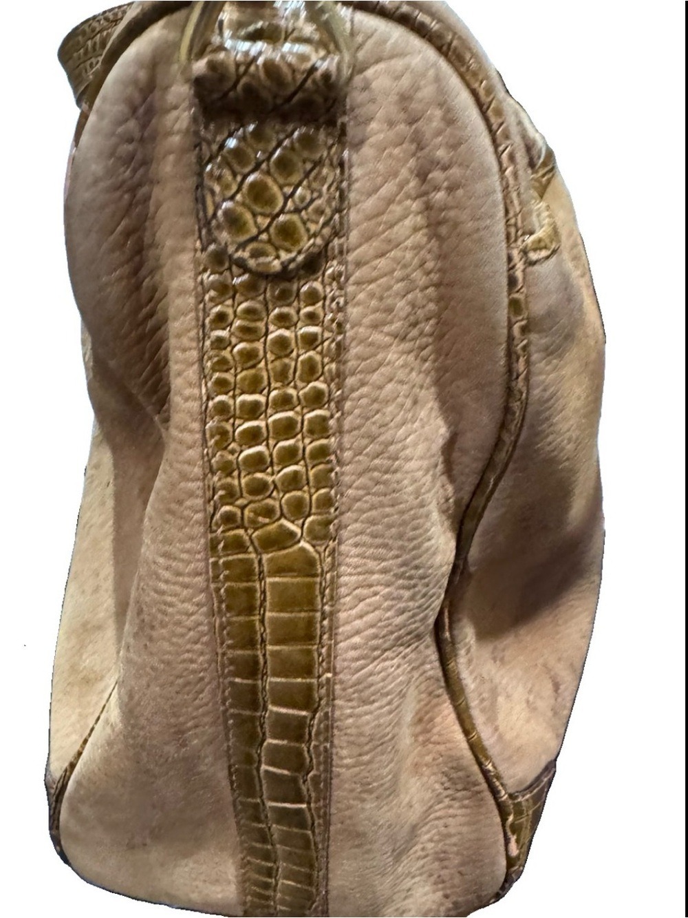 Fendi Tan Leather Tote with Croc Trim and Medallion - Picture 5 of 16